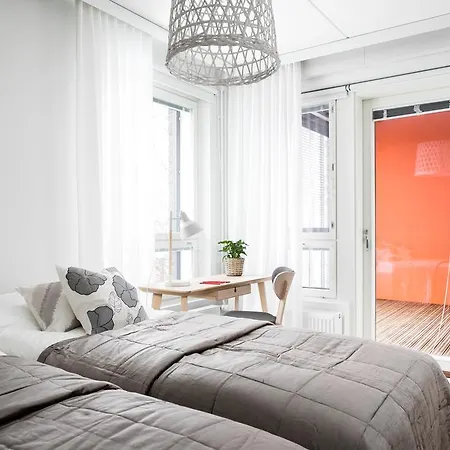 Sleepwell Haaga Apartment *