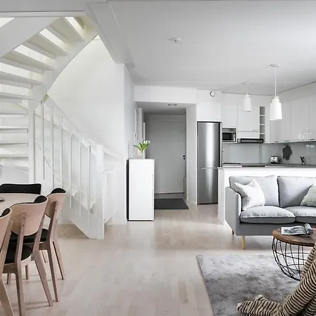 Sleepwell Haaga Apartment *